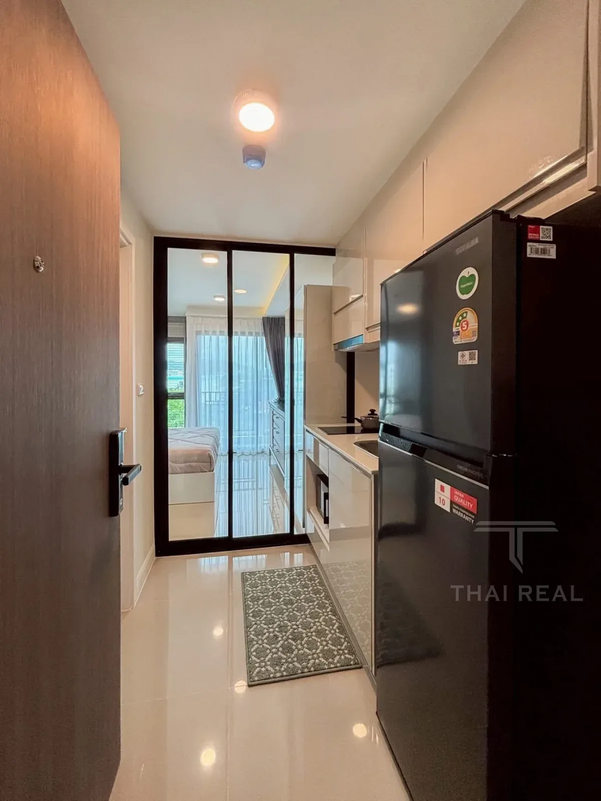 Modern Studio at Mira Monte – photo 4