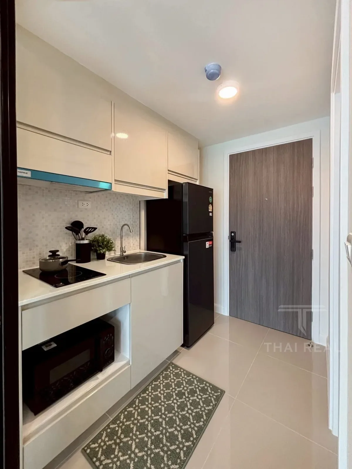 Modern Studio at Mira Monte – photo 6