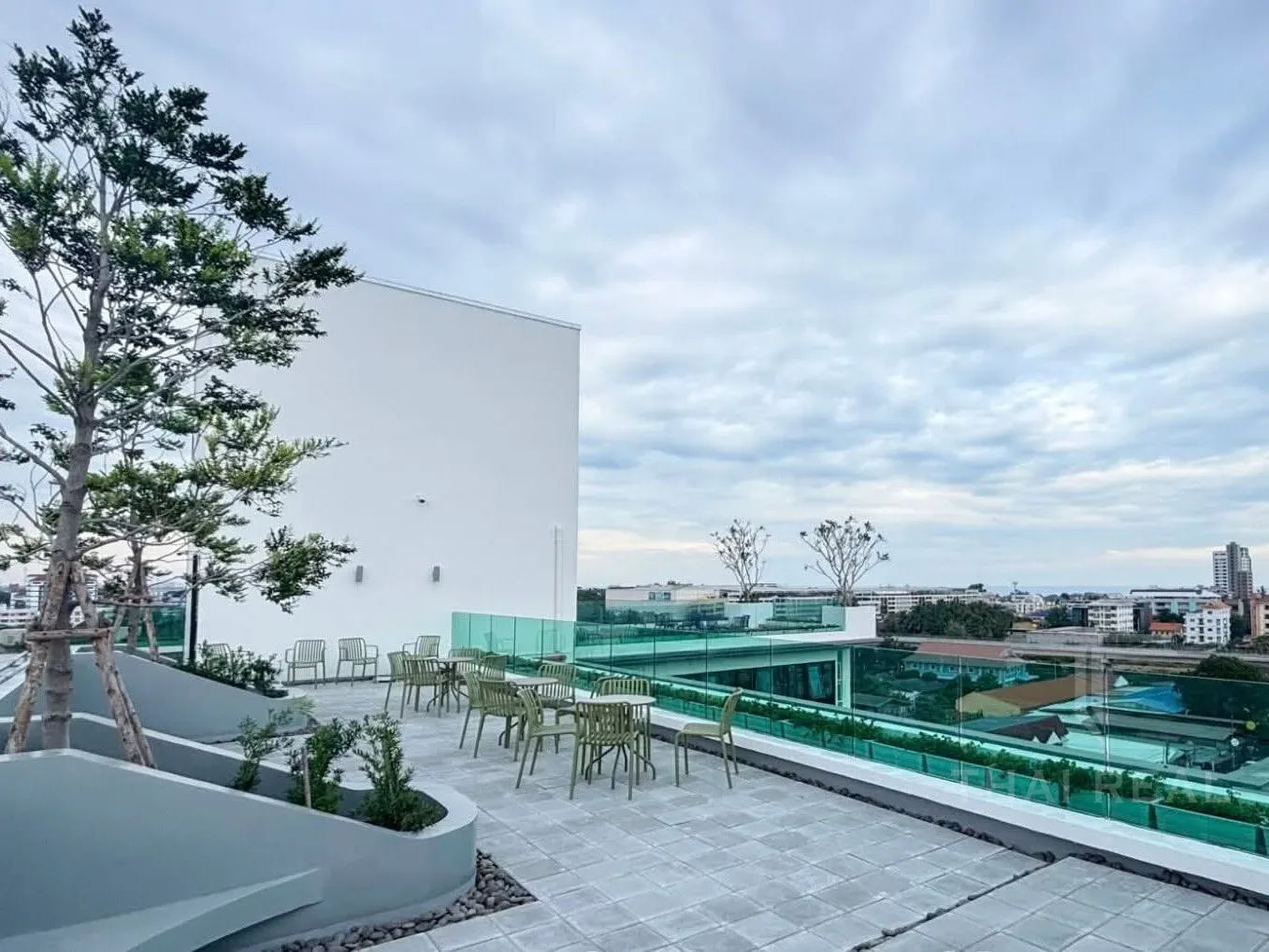 Modern Studio at Mira Monte – photo 16