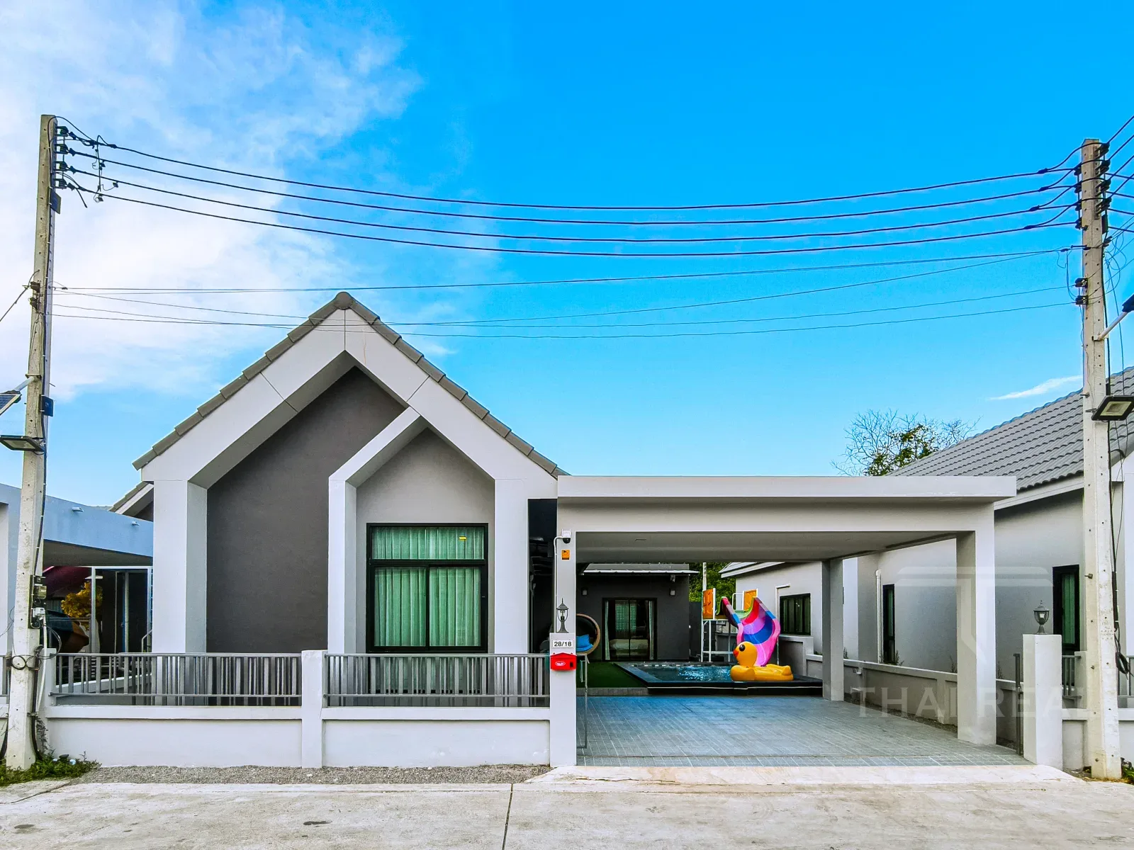 Erawan Private Pool Villa, Thap Tai