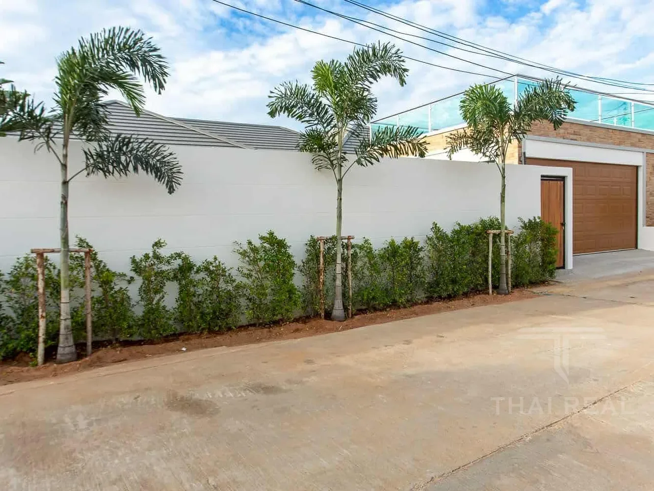 Luxury Saltwater Pool Villa – photo 45