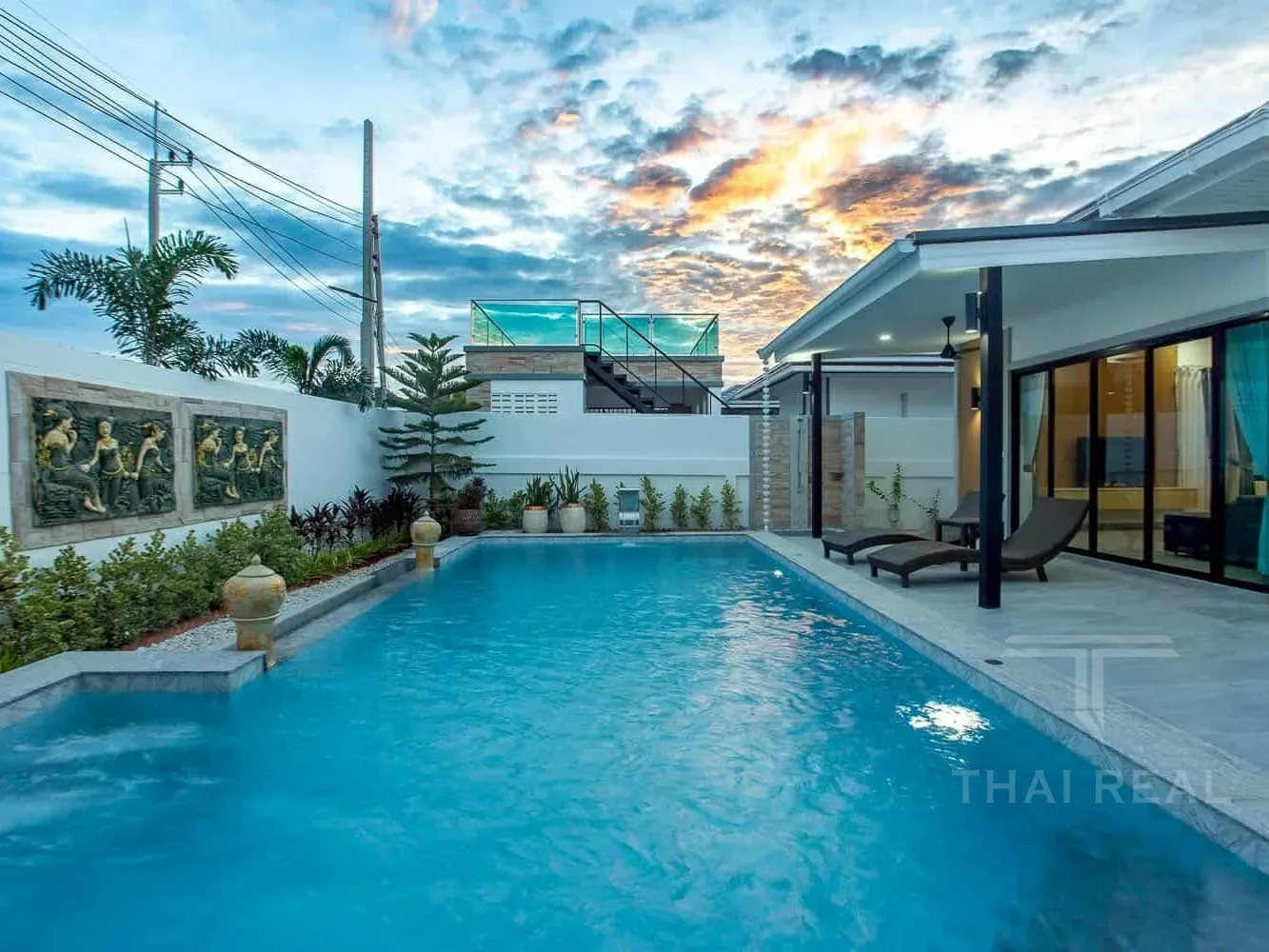 Luxury Saltwater Pool Villa – photo 5