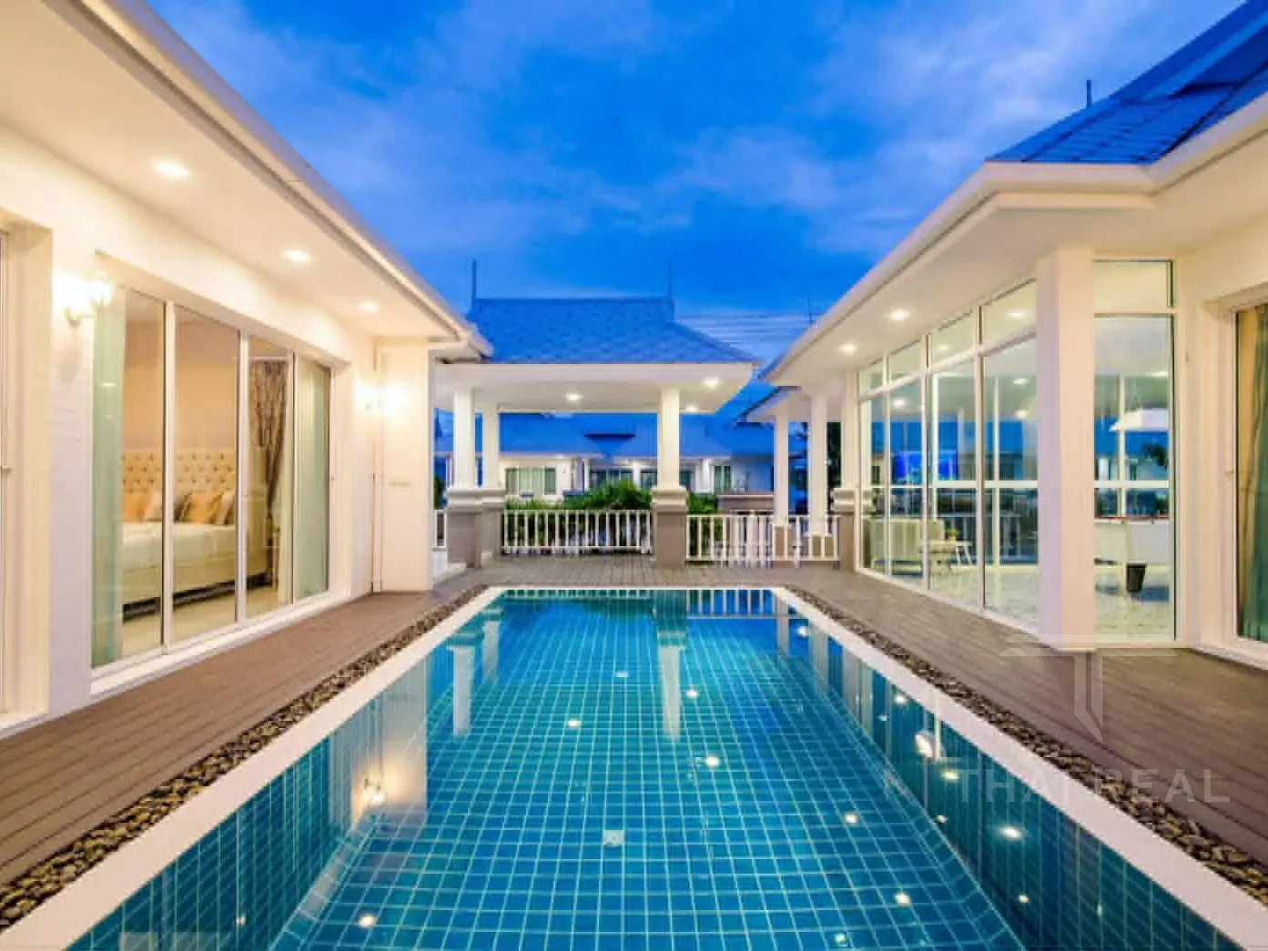 Central-Pool Luxury Villa – photo 4