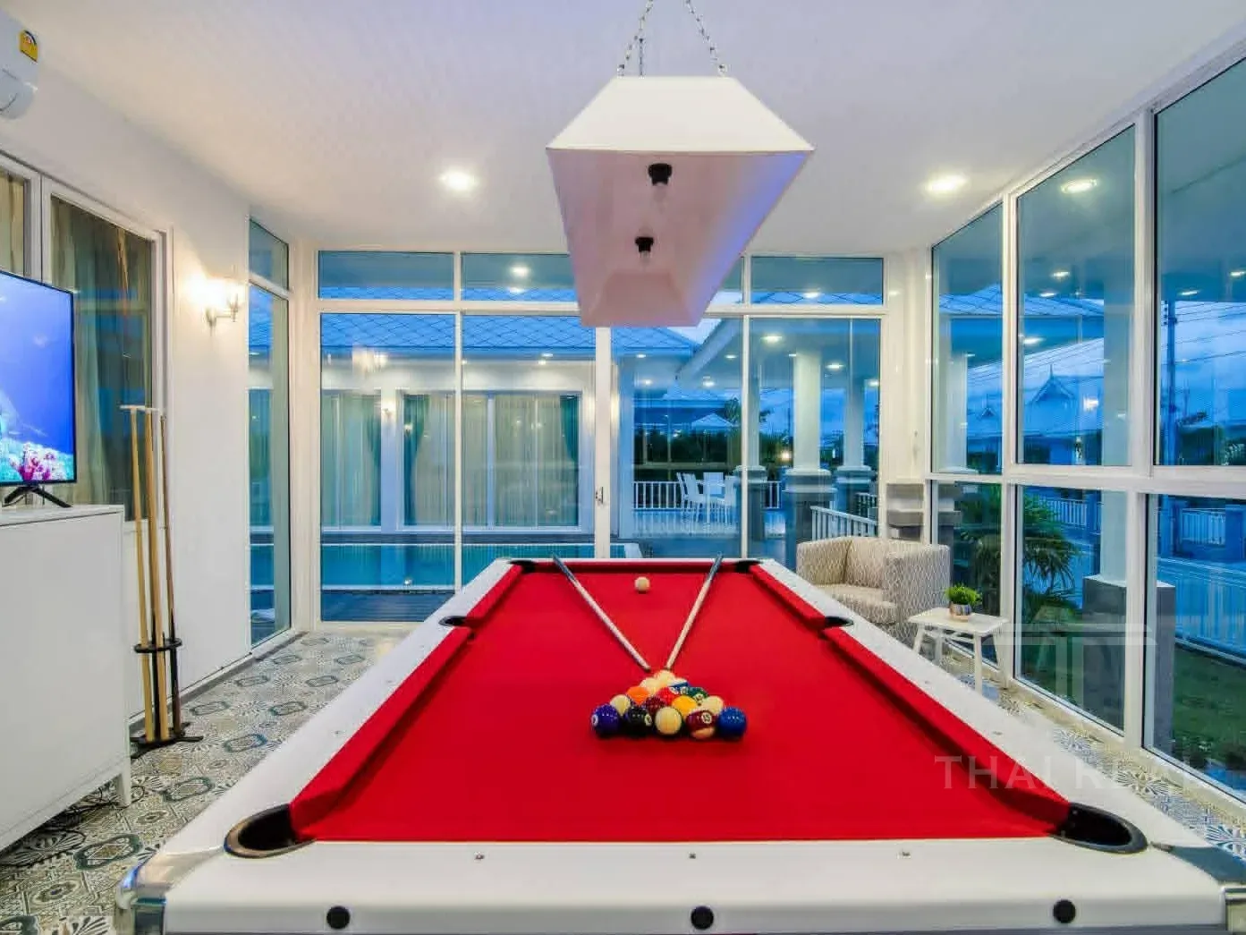 Central-Pool Luxury Villa – photo 10