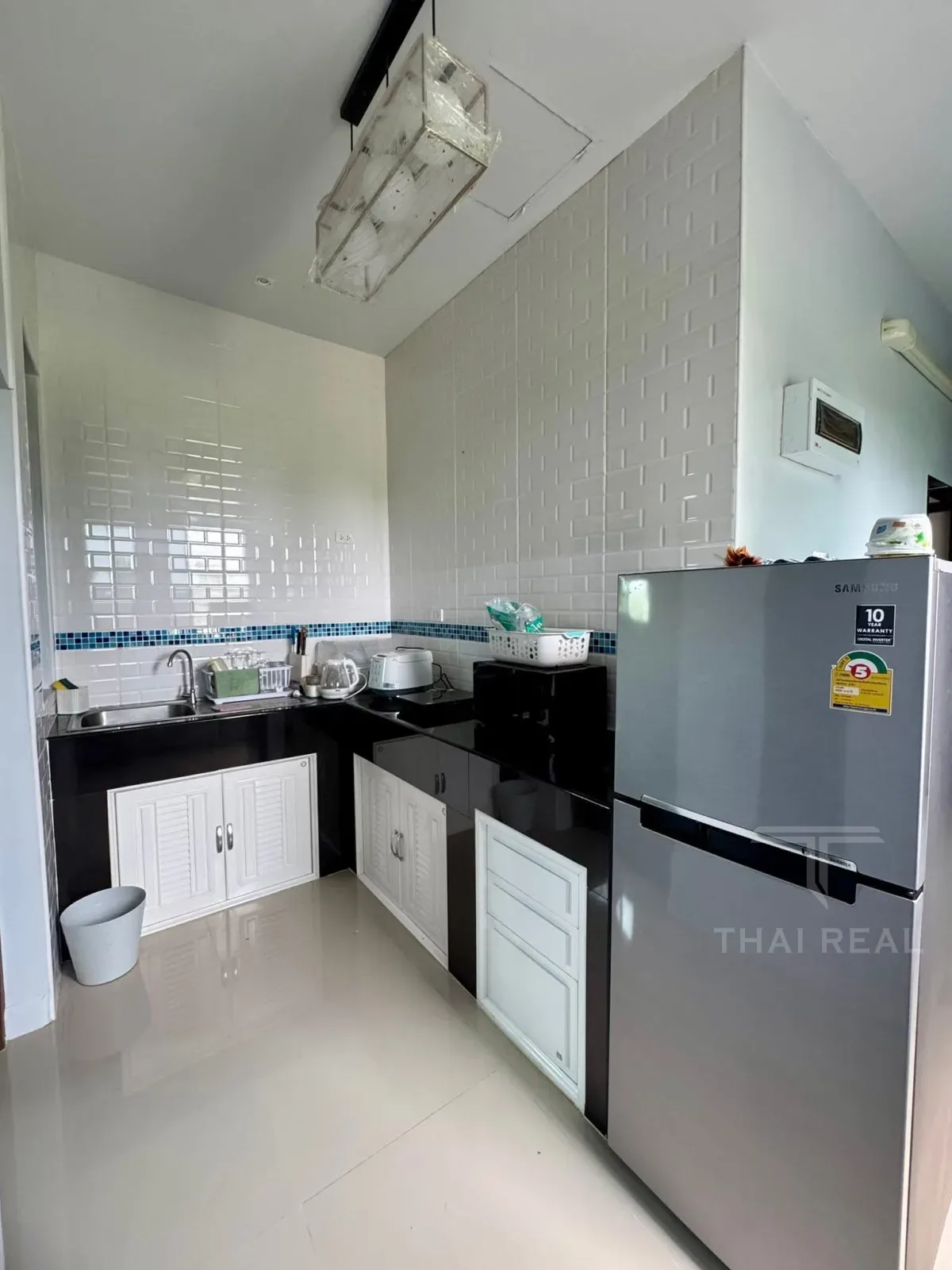 Corner Pool Villa near Black Mountain – photo 10