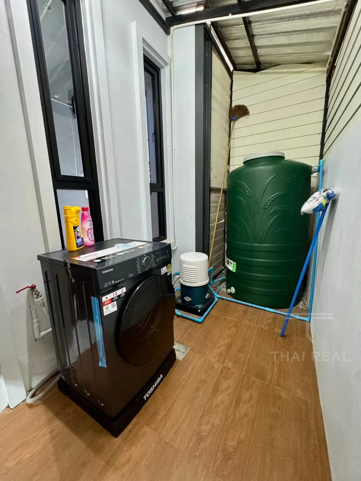 Corner Pool Villa near Black Mountain – photo 31