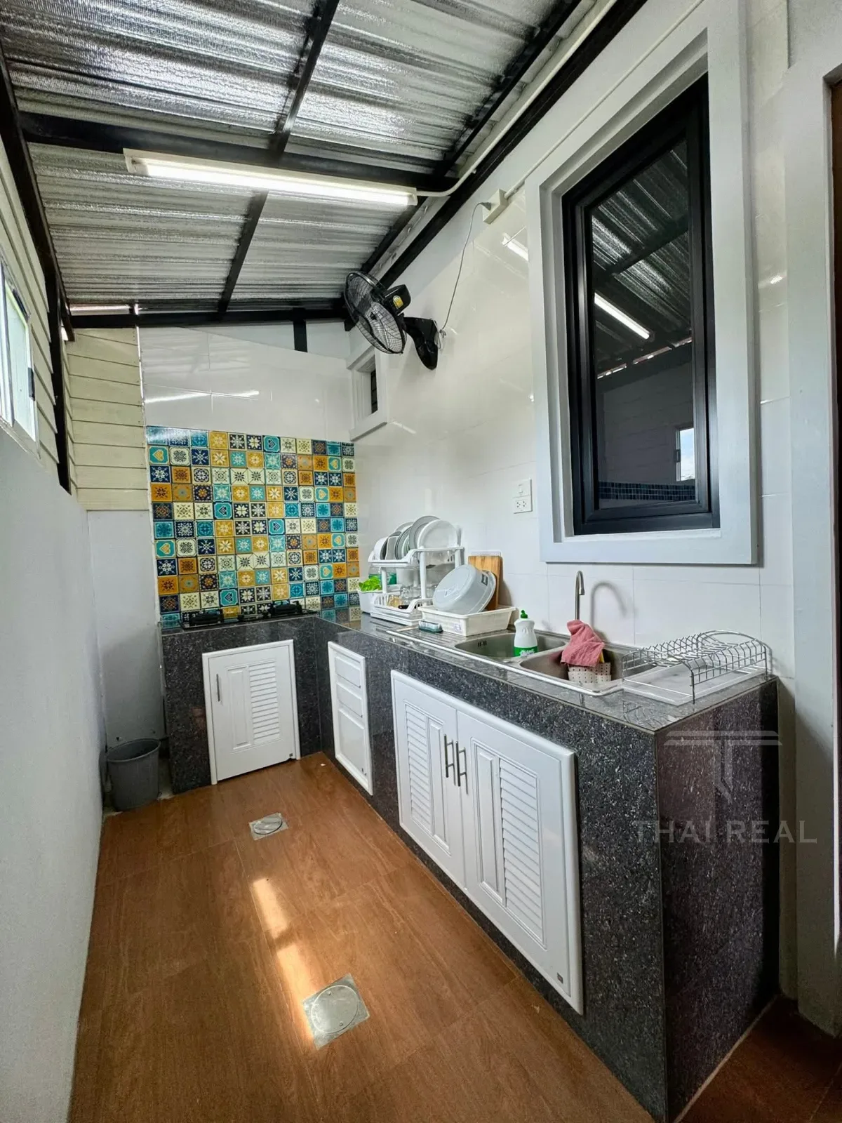 Corner Pool Villa near Black Mountain – photo 28