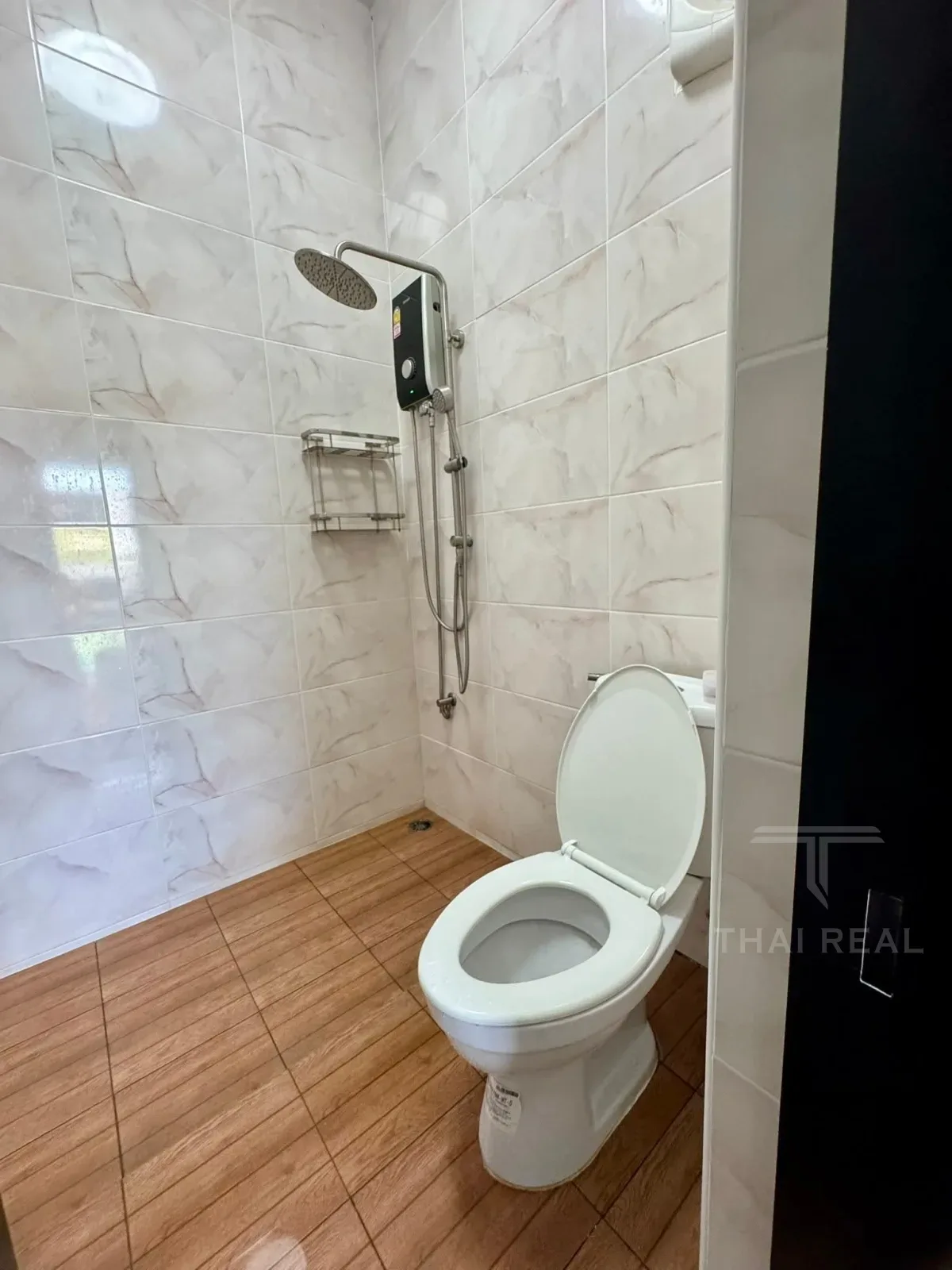 Corner Pool Villa near Black Mountain – photo 32