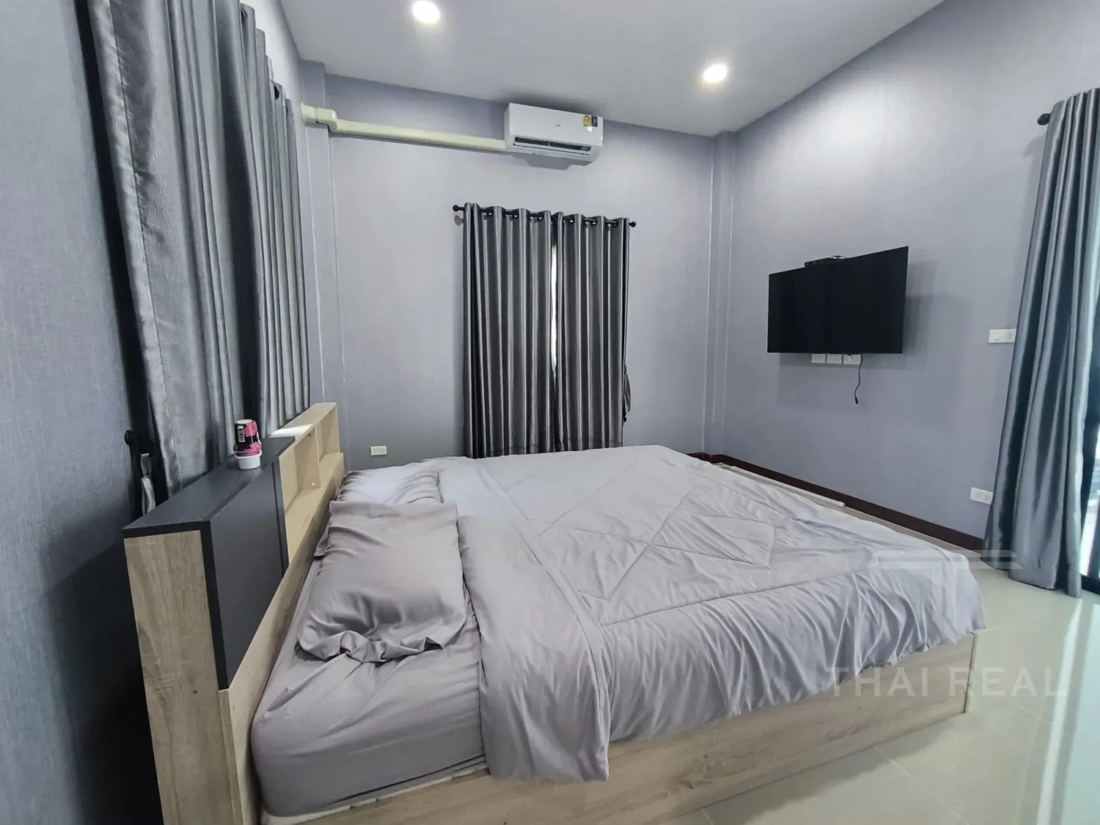 Spacious House with Large Garden – photo 16