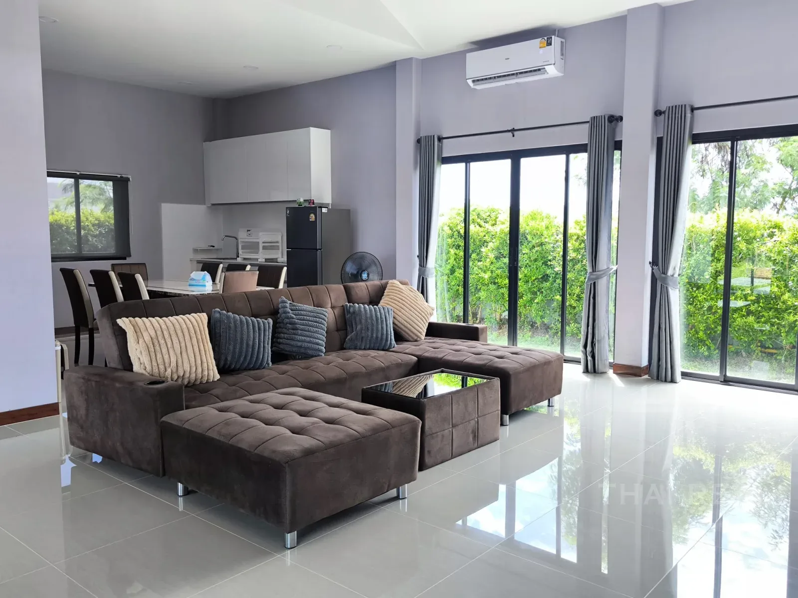 Spacious House with Large Garden – photo 9