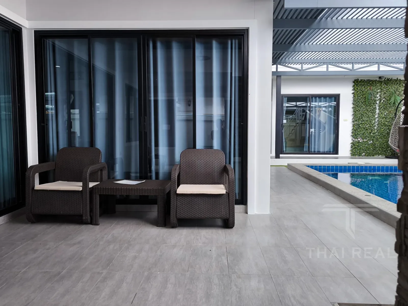 5-Bed Pool Villa with Slide & Snooker – photo 6