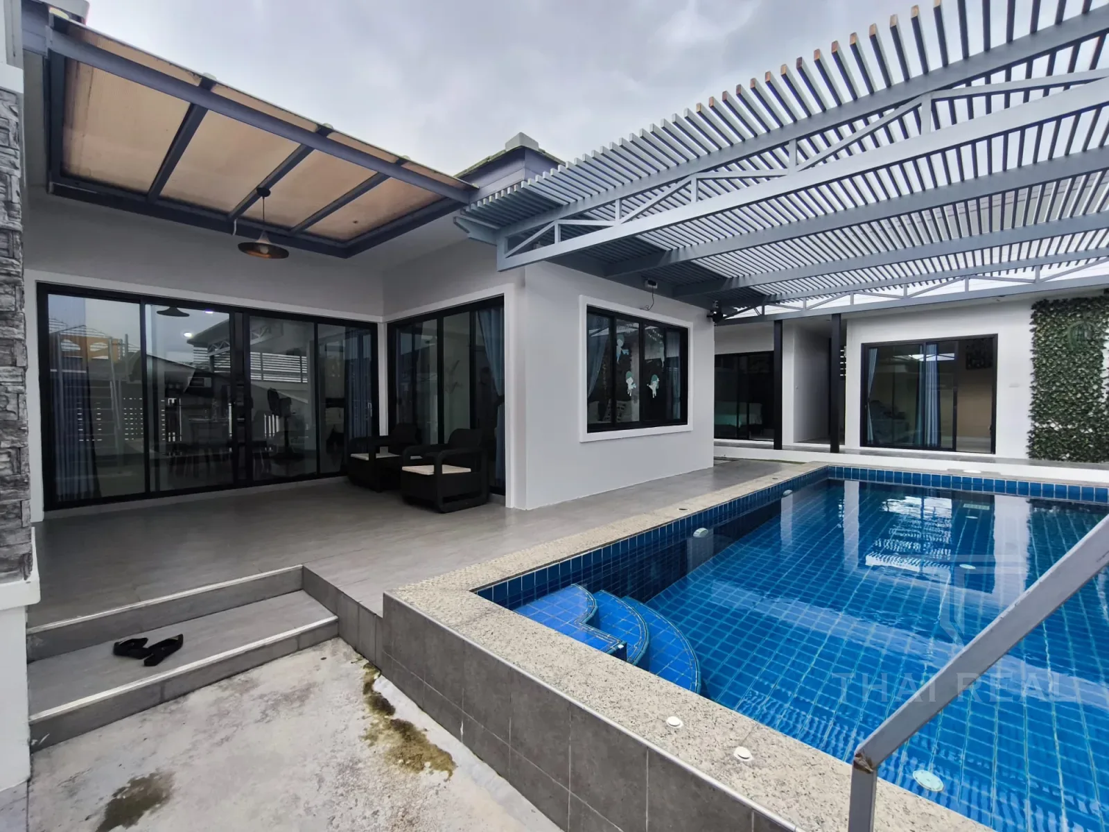 5-Bed Pool Villa with Slide & Snooker – photo 5
