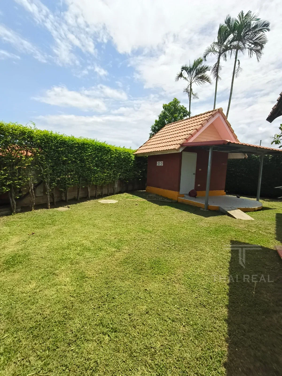 Family Home in Dusita 1 Village – photo 3