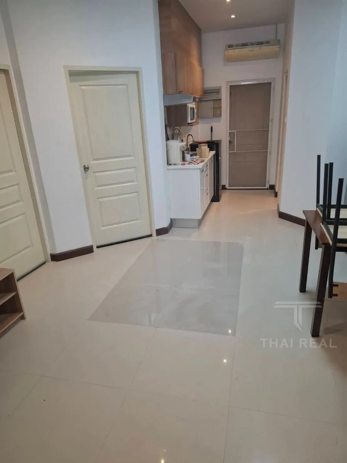 La Vallee 3-Bed House with Facilities – photo 10
