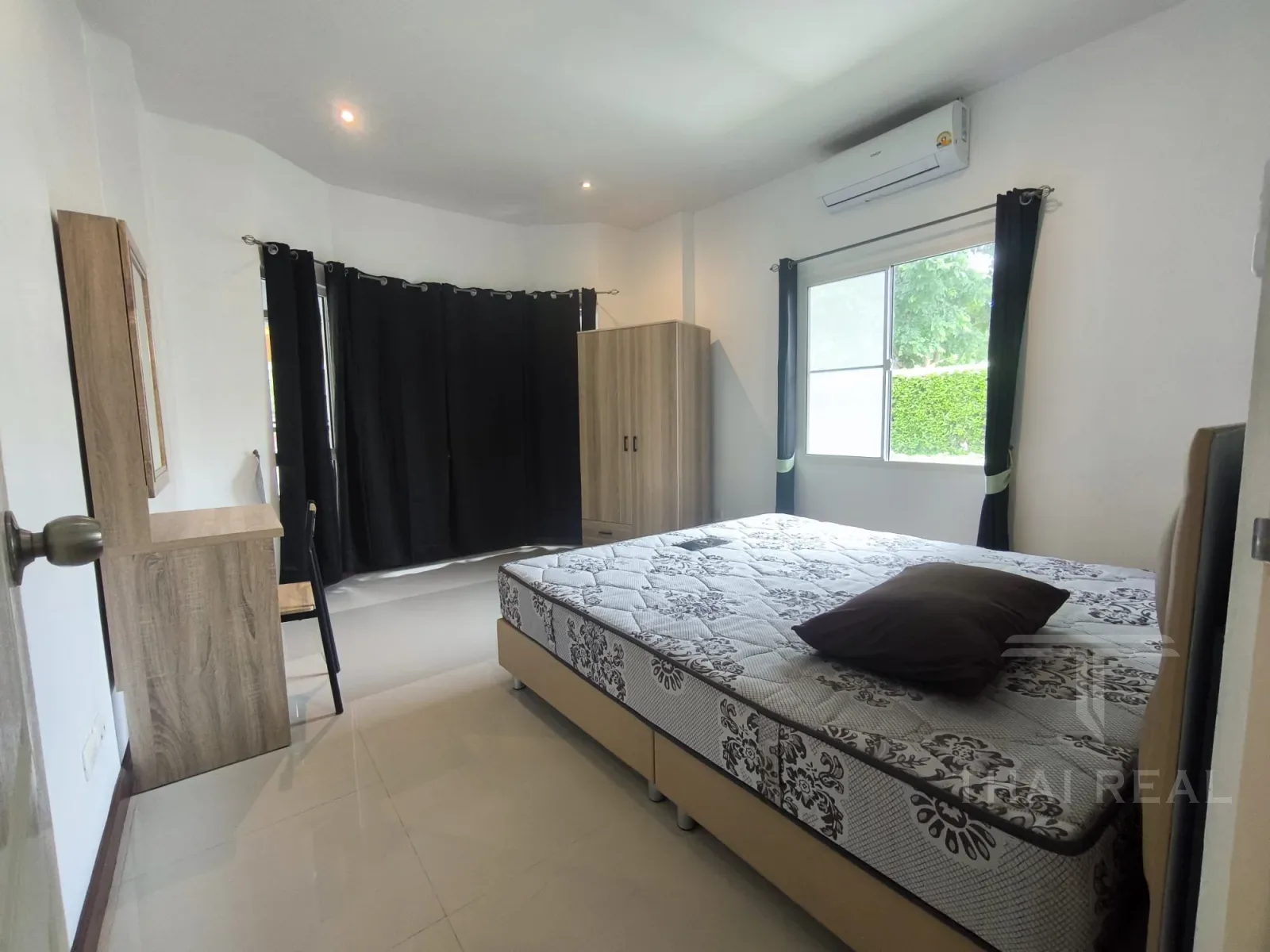 La Vallee 3-Bed House with Facilities – photo 18