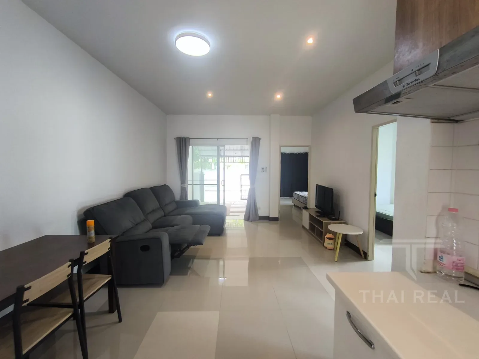 La Vallee 3-Bed House with Facilities – photo 9