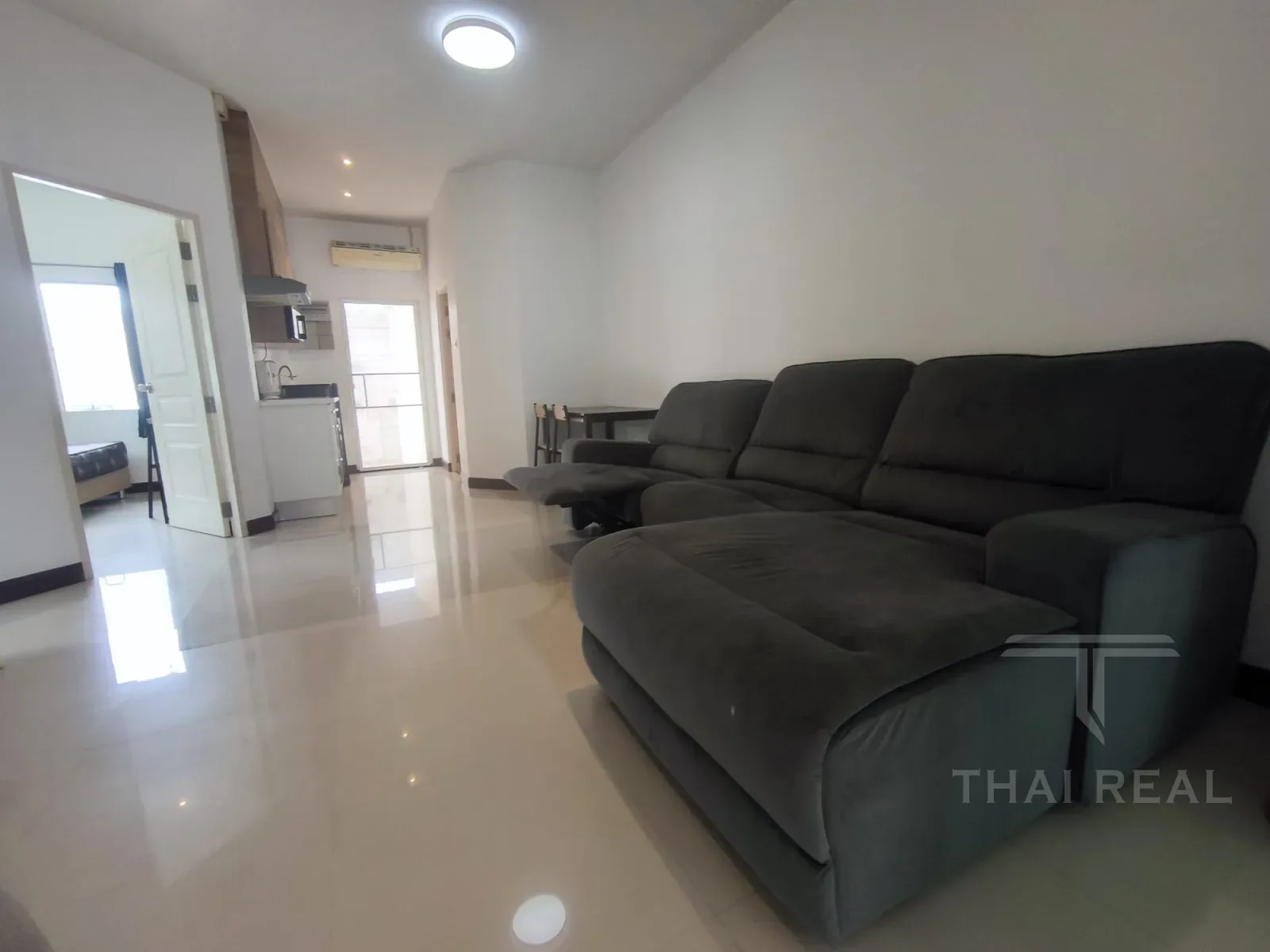 La Vallee 3-Bed House with Facilities – photo 8