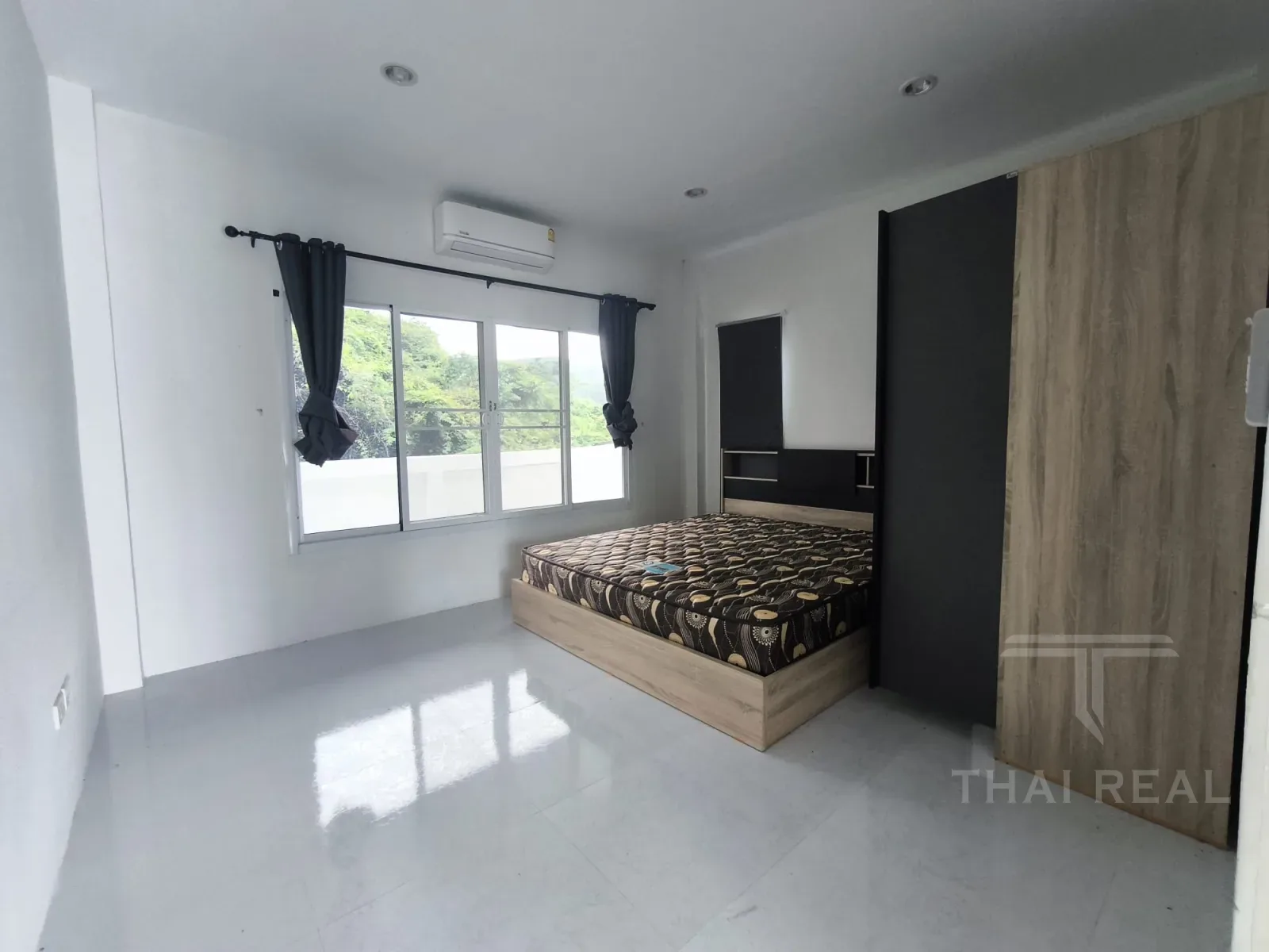 บ้านรีโนเวทใหม่ 2-bed พร้อมดาดฟ้า – photo 12