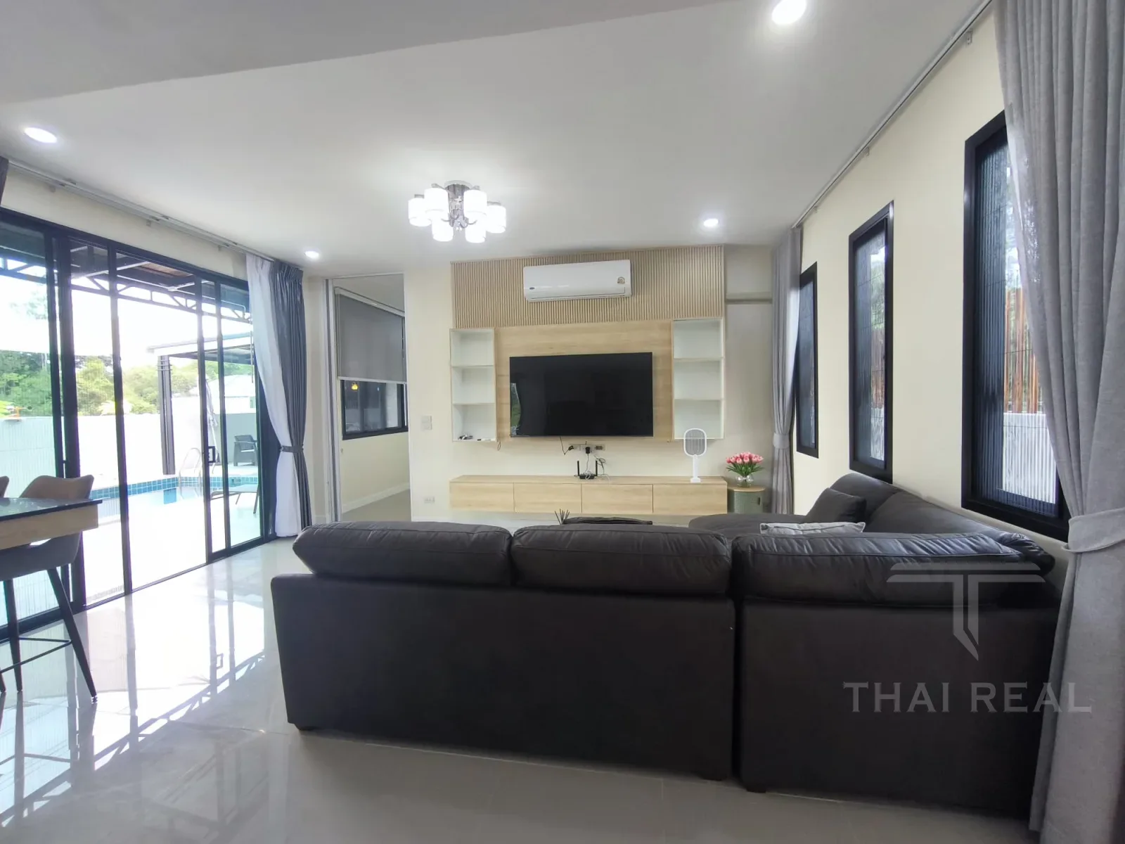 Private Pool Villa with Modern Kitchen – photo 12