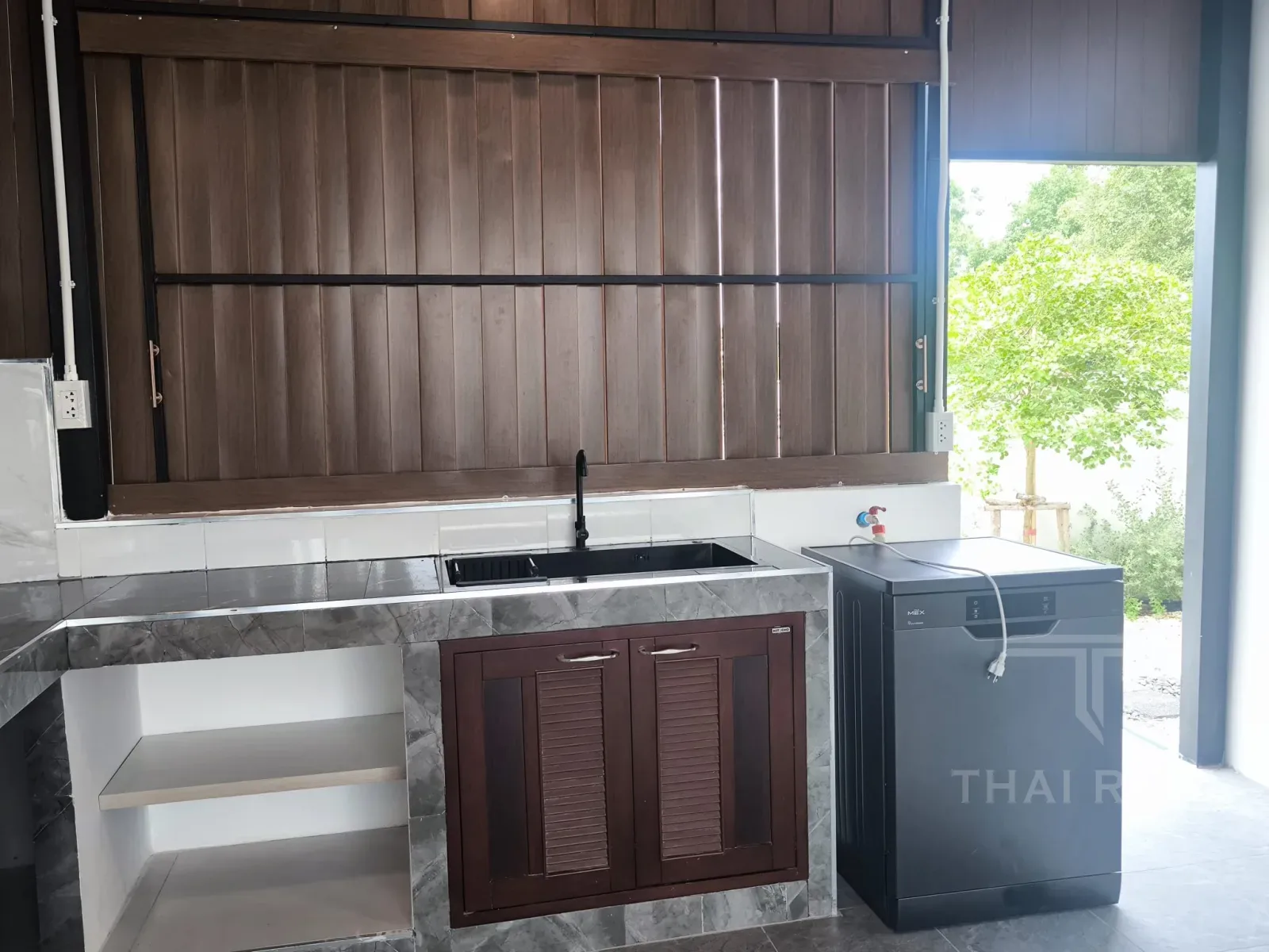 Private Pool Villa with Modern Kitchen – photo 25