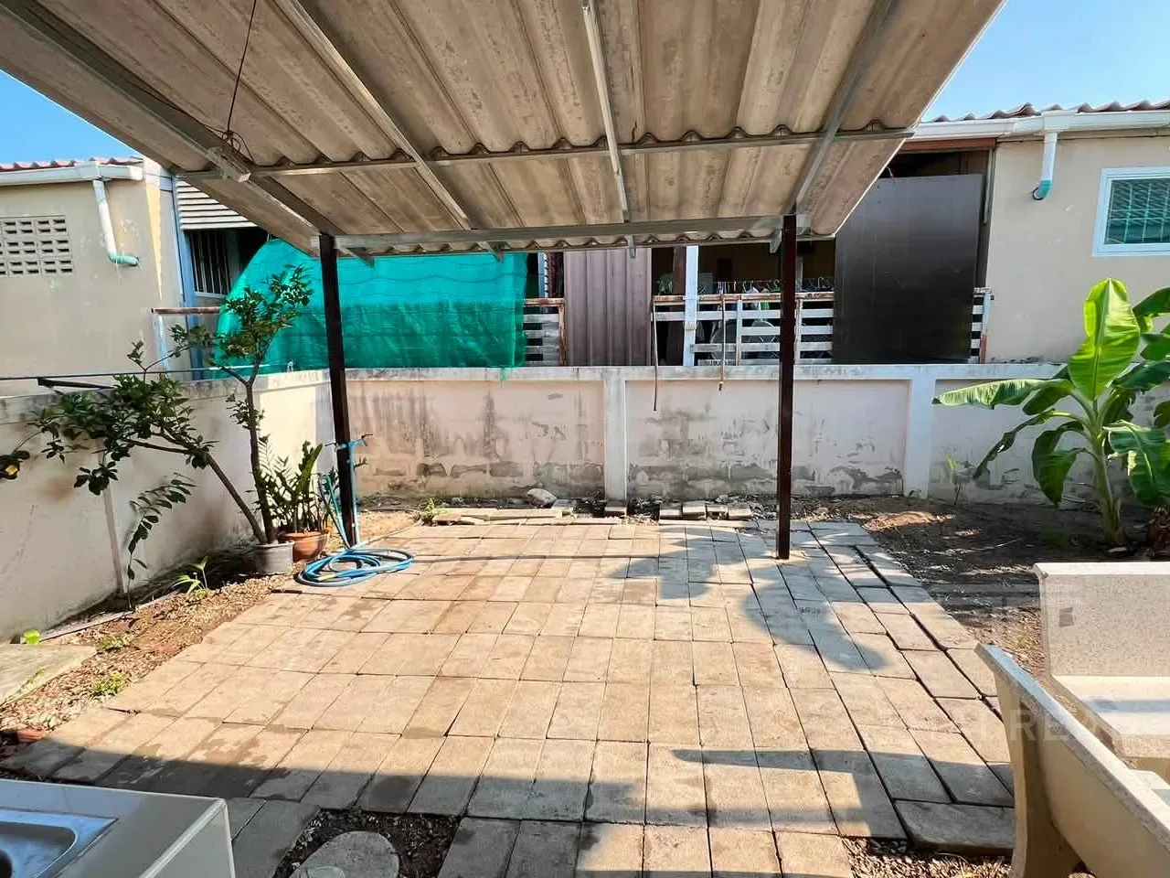 New Corner House at The Best Home – photo 3