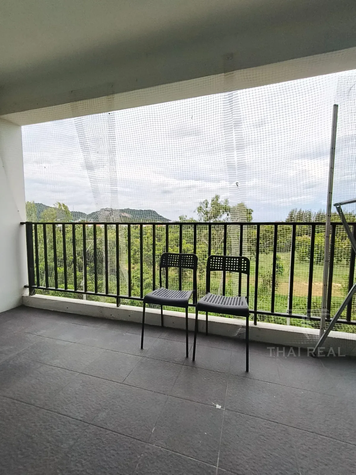 2-Bed Condo – photo 8