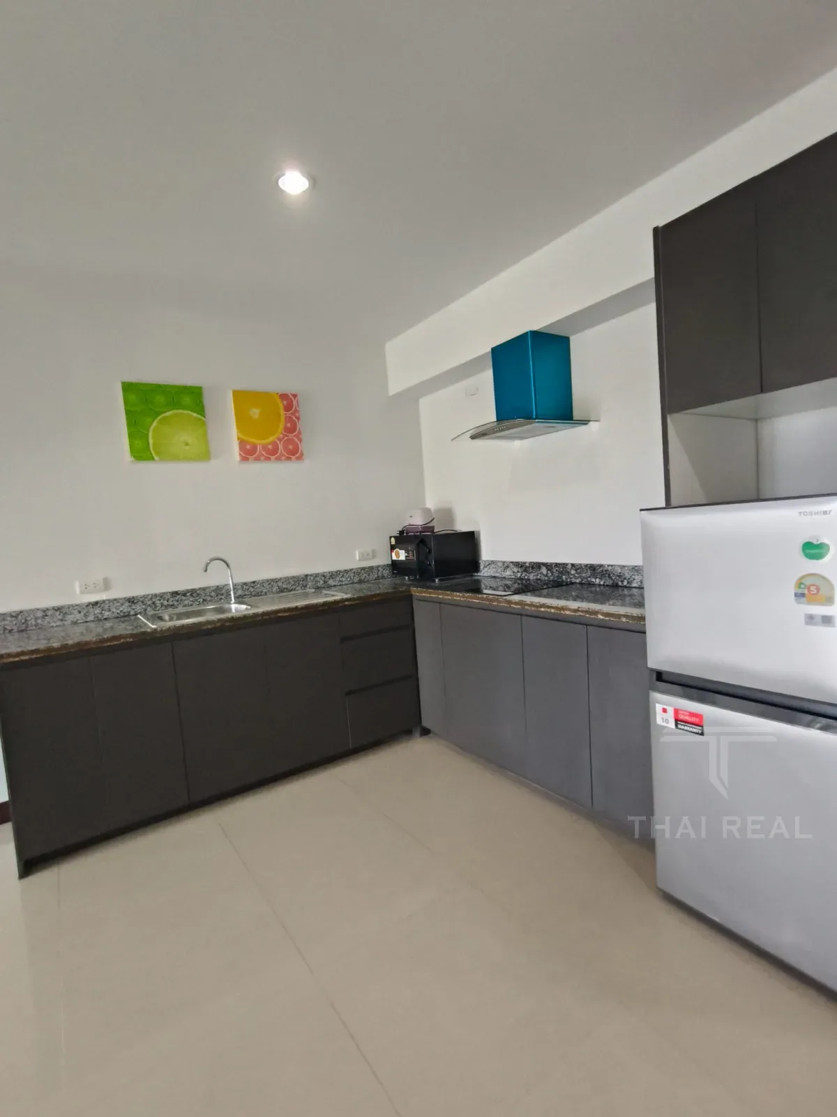 2-Bed Condo – photo 6