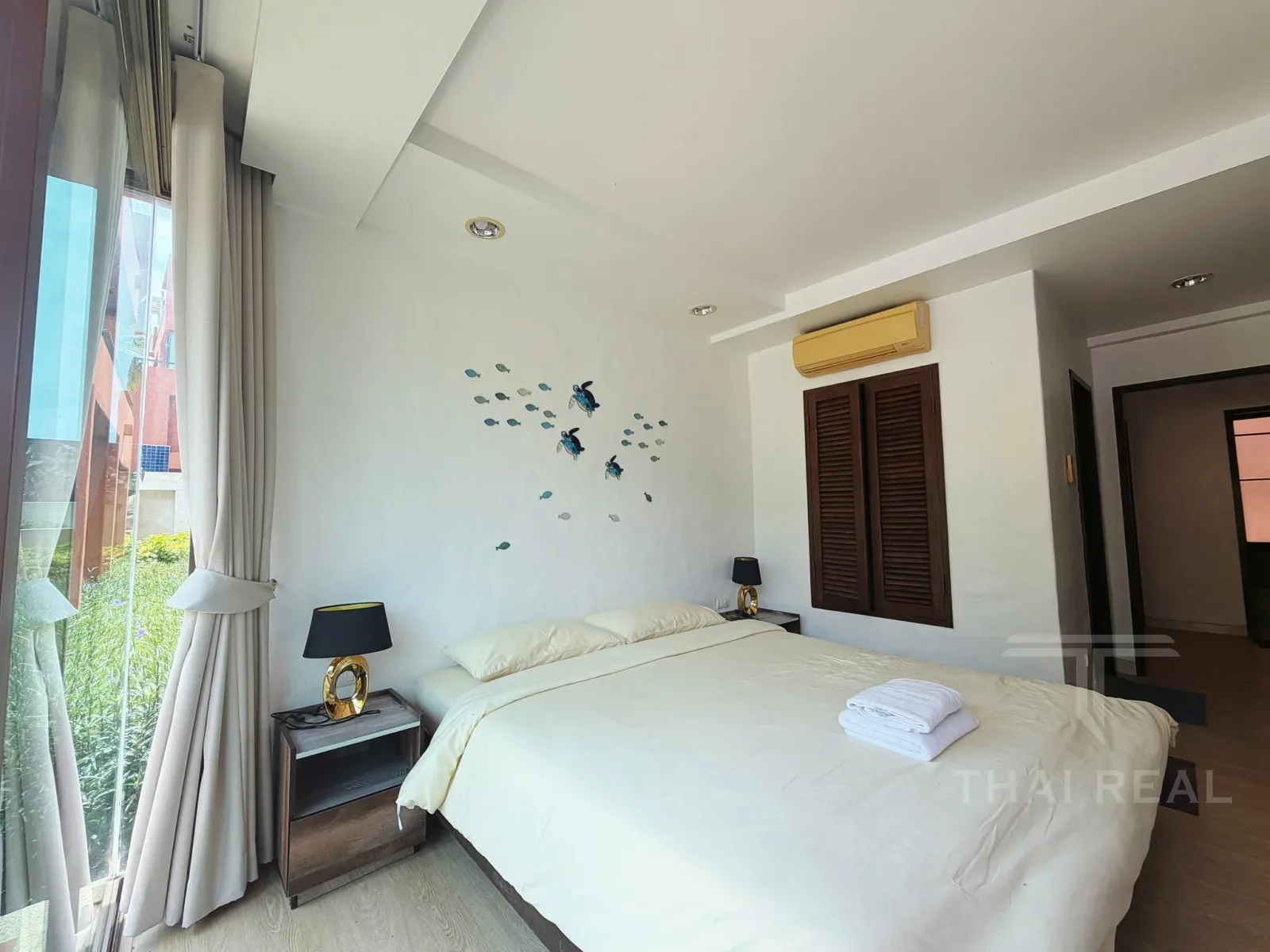 Beachfront 2-Bed Condo — Las Tortugas – photo 2