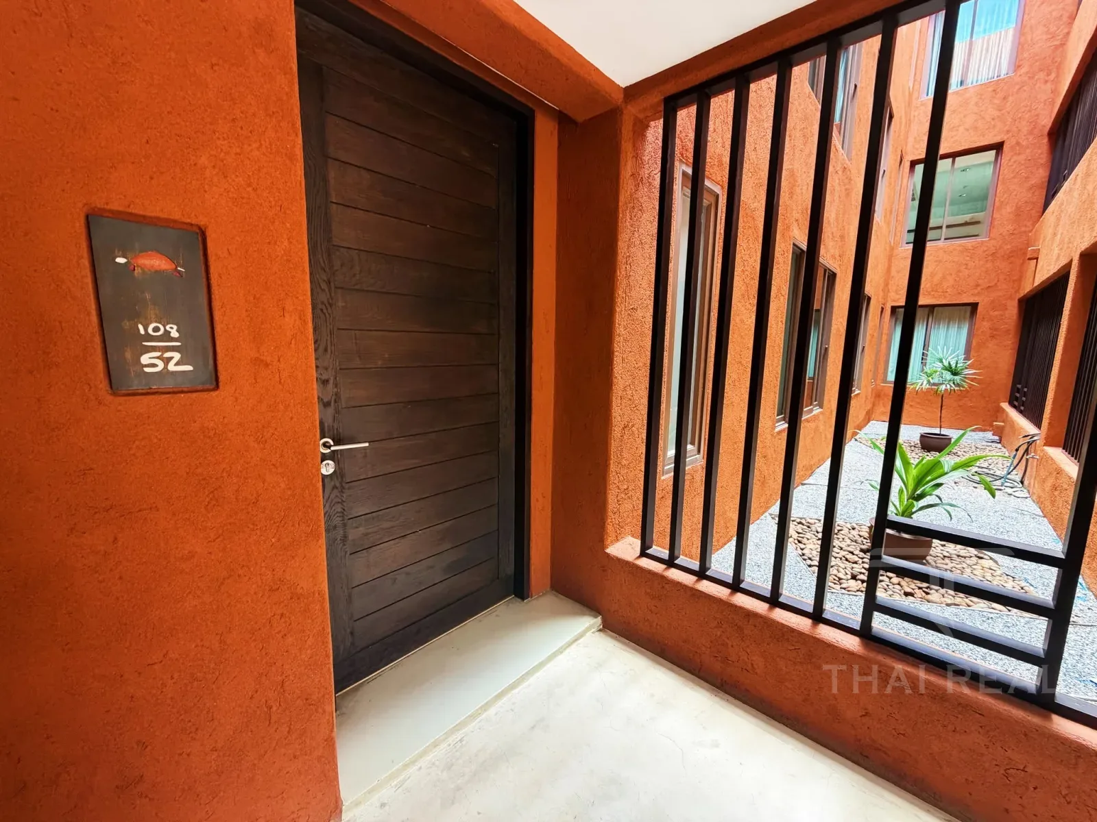 Beachfront 2-Bed Condo — Las Tortugas – photo 19