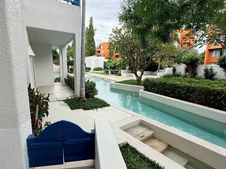 Chelona — Pool Access Beachfront Condo – photo 3