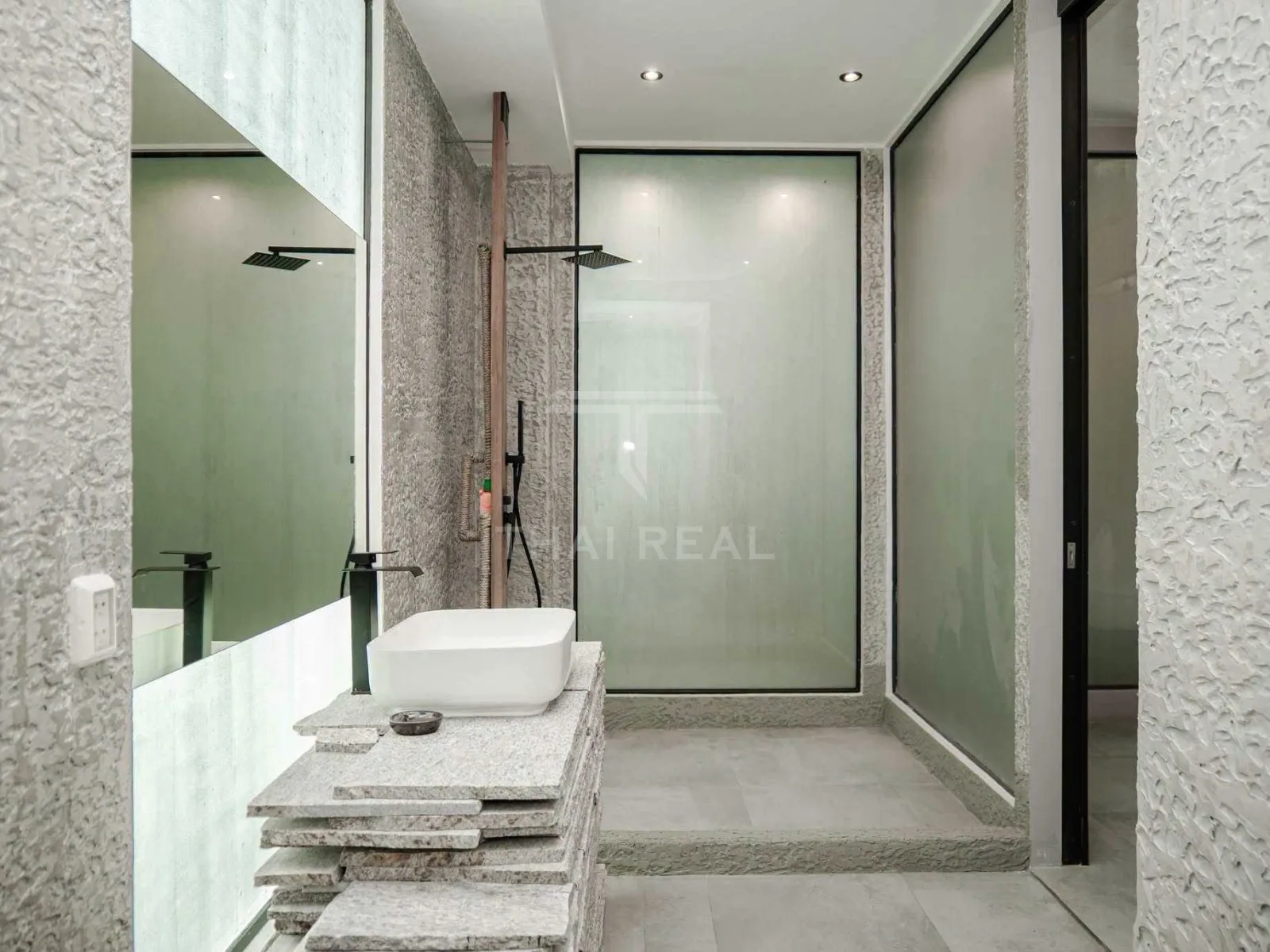 Luxury 3-Bed Pool Villa with Private Sauna – photo 22