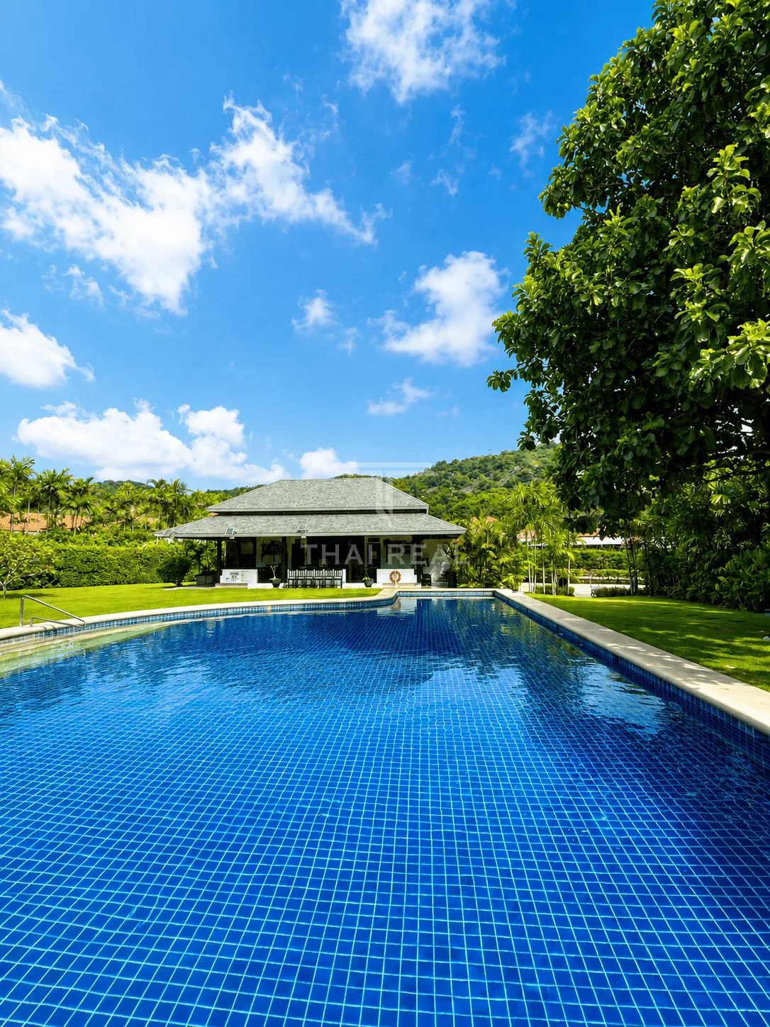 3-Bedroom House with Large Private Garden - Villa Vista