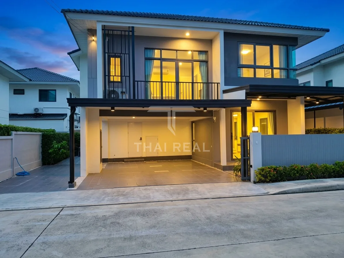 3-Bedroom House with Office - Supalai Ville
