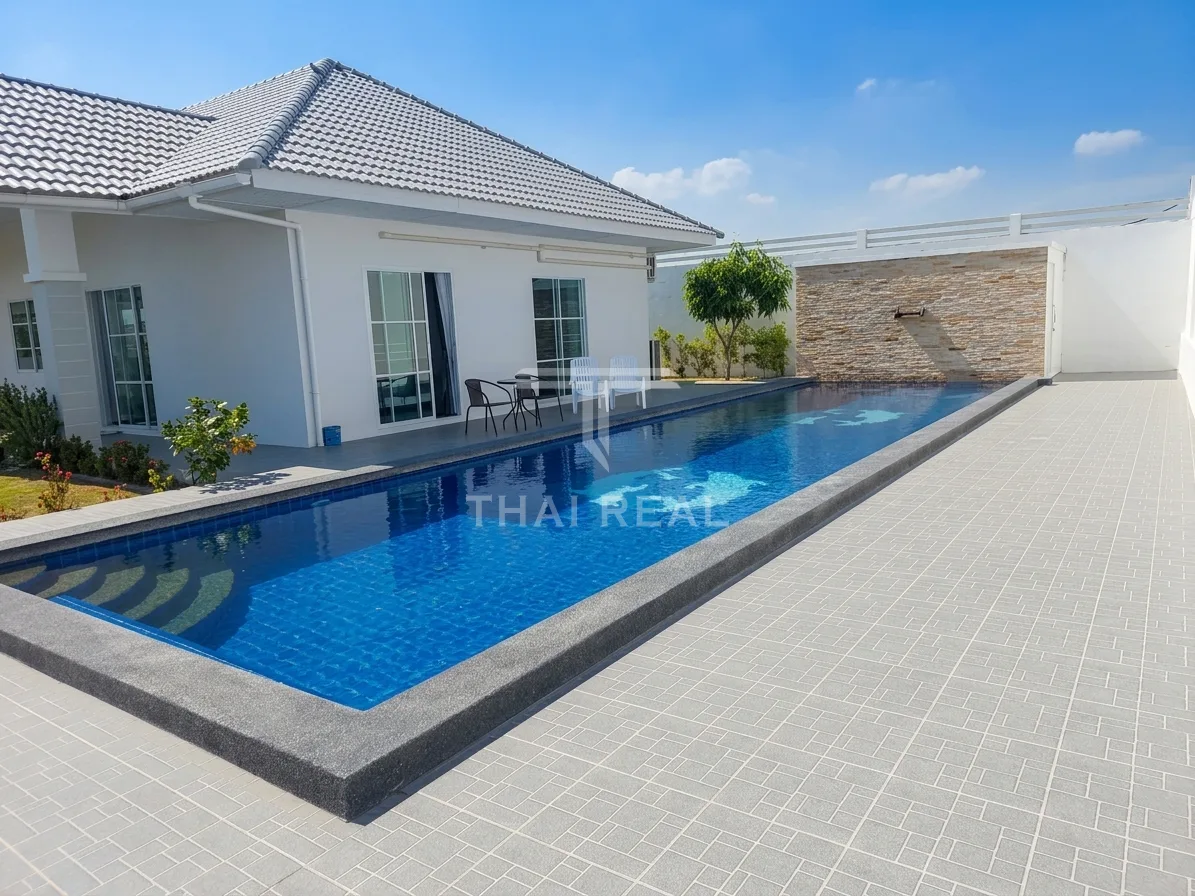 Casa Collina 3-Bedroom Pool Villa