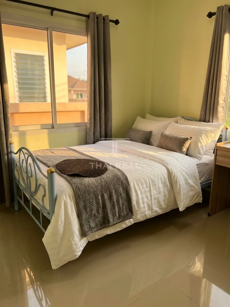 2-Bedroom Pet-Friendly House – photo 4