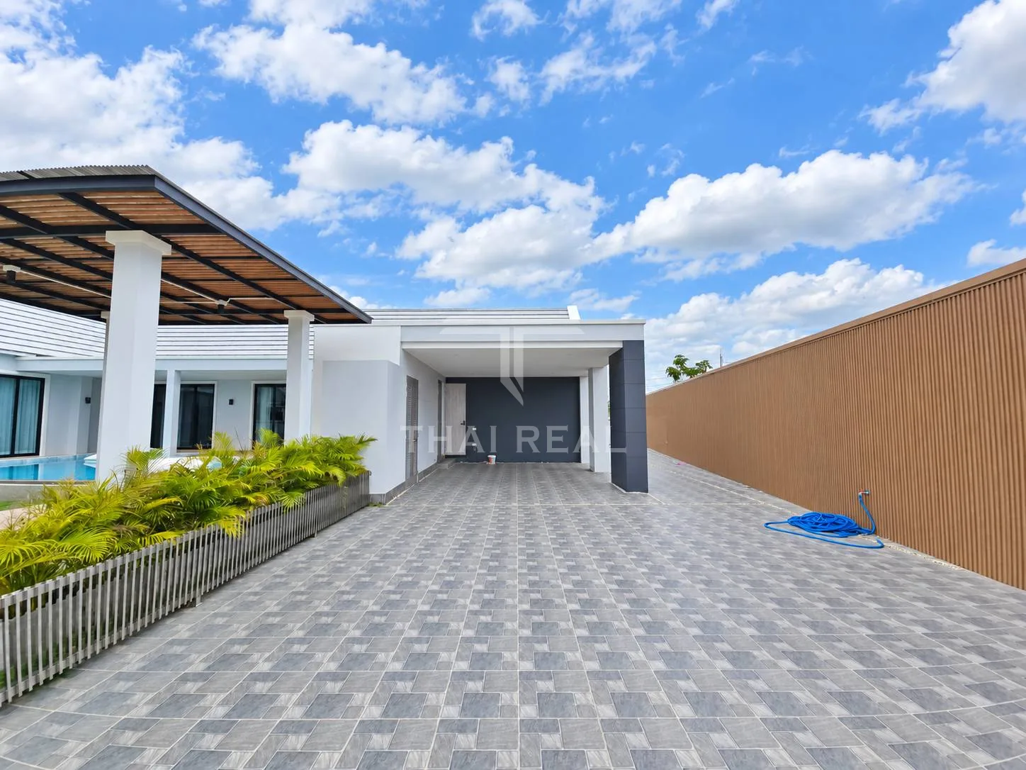 Modern 4-Bedroom Pool Villa – photo 32