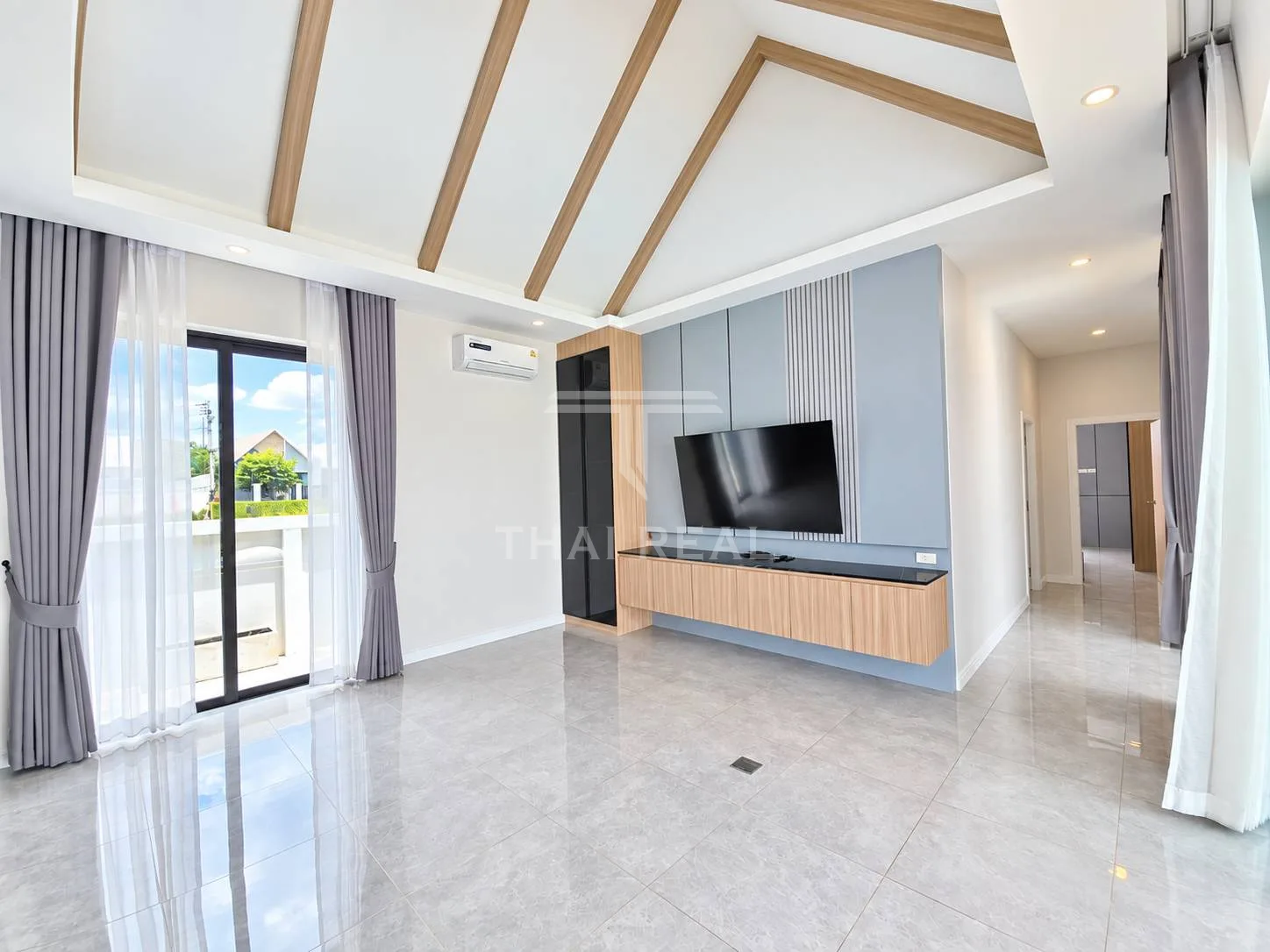 Modern 4-Bedroom Pool Villa – photo 17