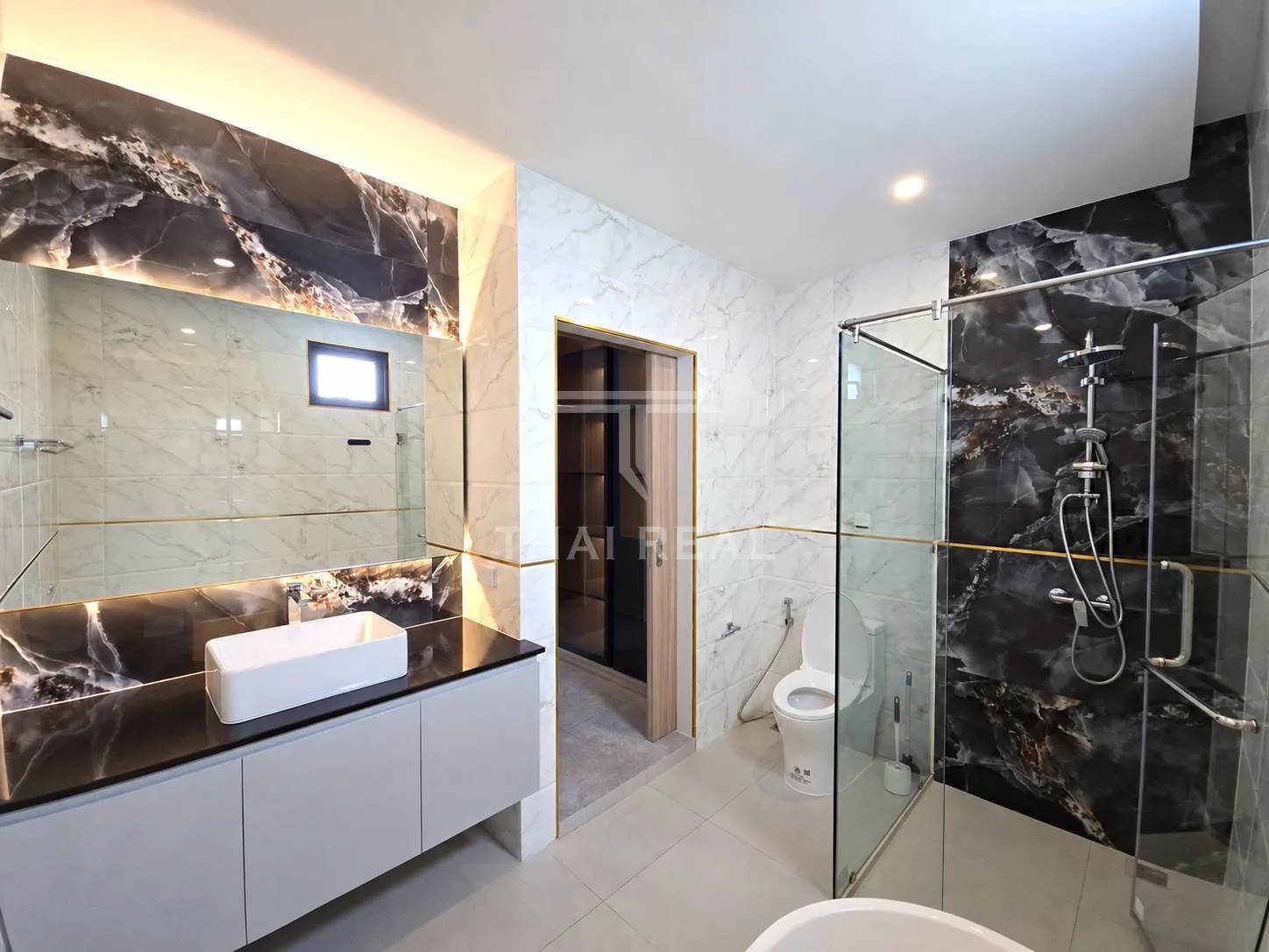 Modern 4-Bedroom Pool Villa – photo 14