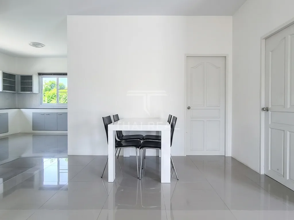 3-Bedroom Villa with Rooftop Terrace and Mountain View – photo 10