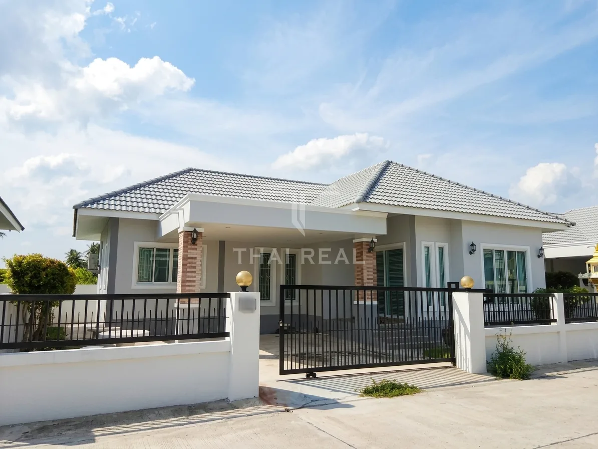 บ้านเดี่ยวสไตล์โมเดิร์นสำหรับครอบครัว