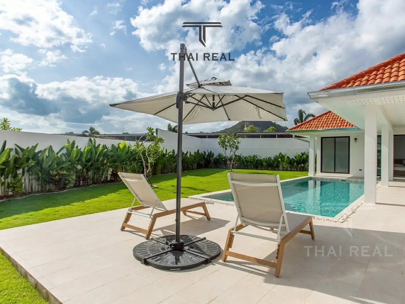 Luxury Saltwater Pool Villa – photo 4