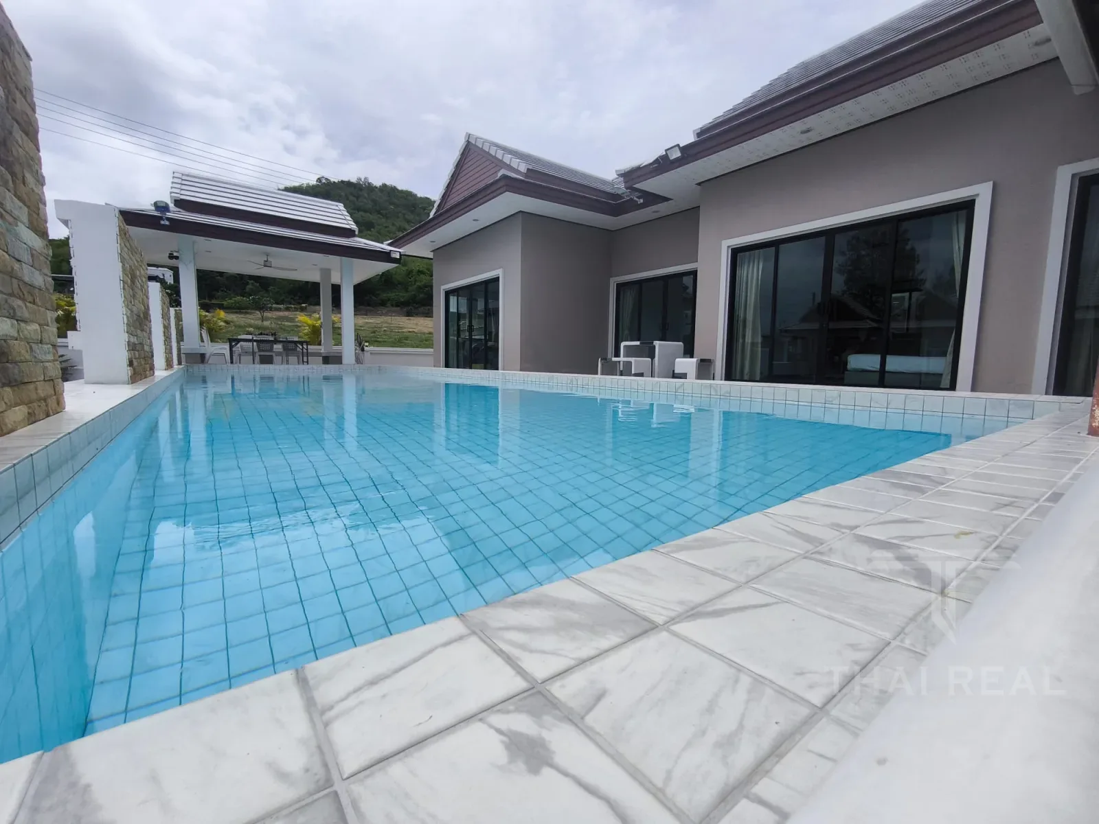 Elegant 4-Bed Private Pool Villa near Beach – photo 2