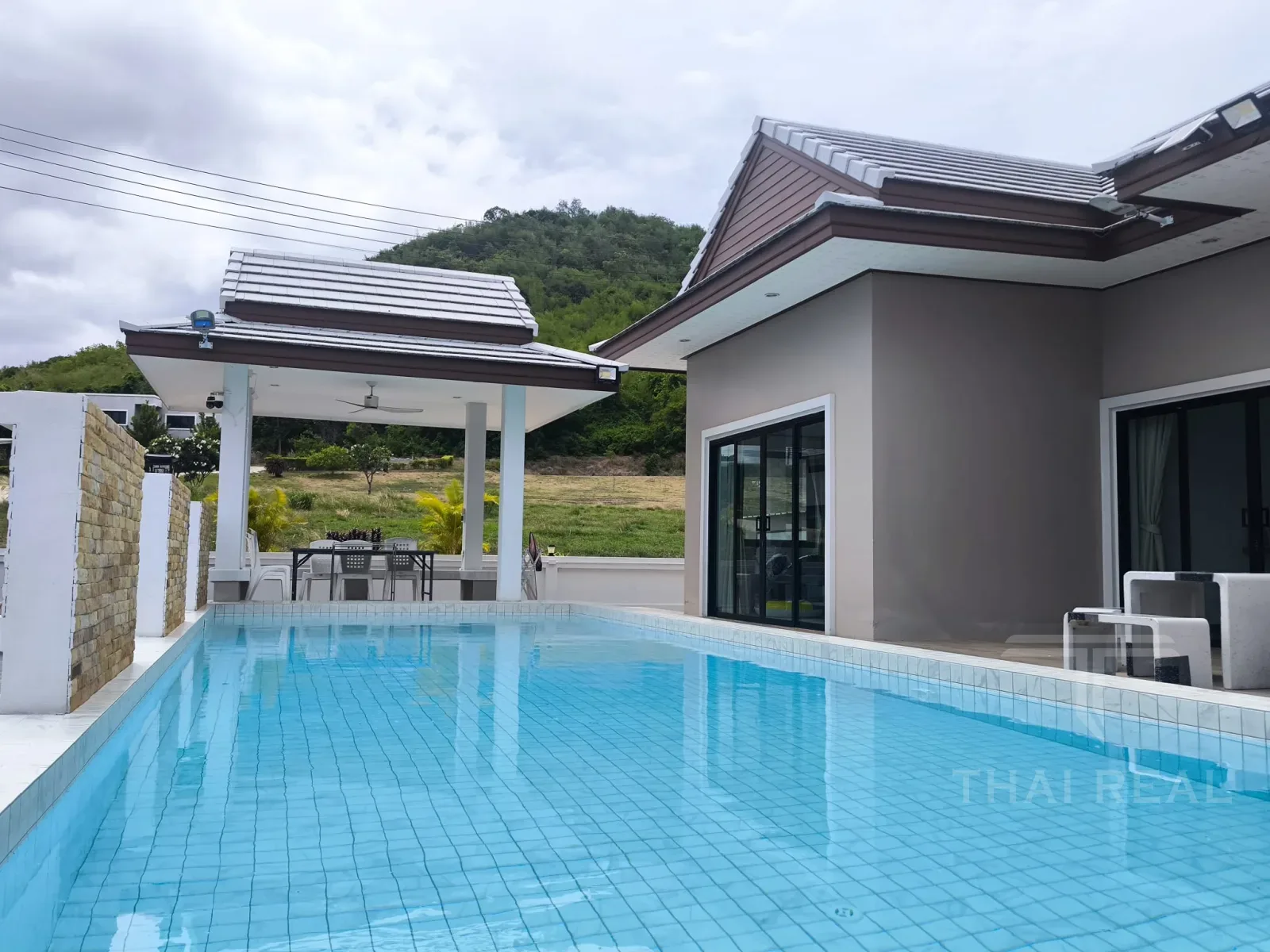 Elegant 4-Bed Private Pool Villa near Beach – photo 3