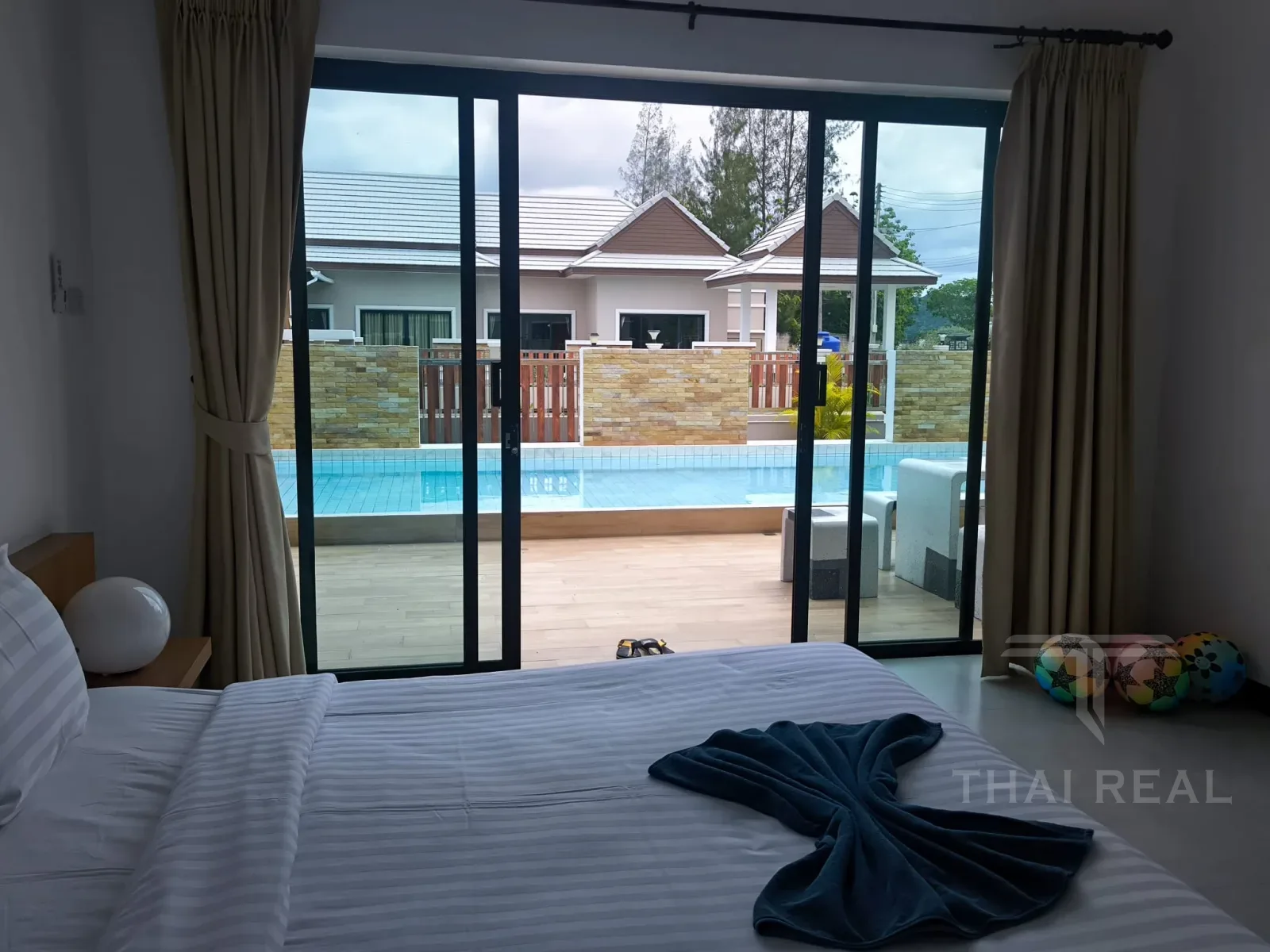 Elegant 4-Bed Private Pool Villa near Beach – photo 15