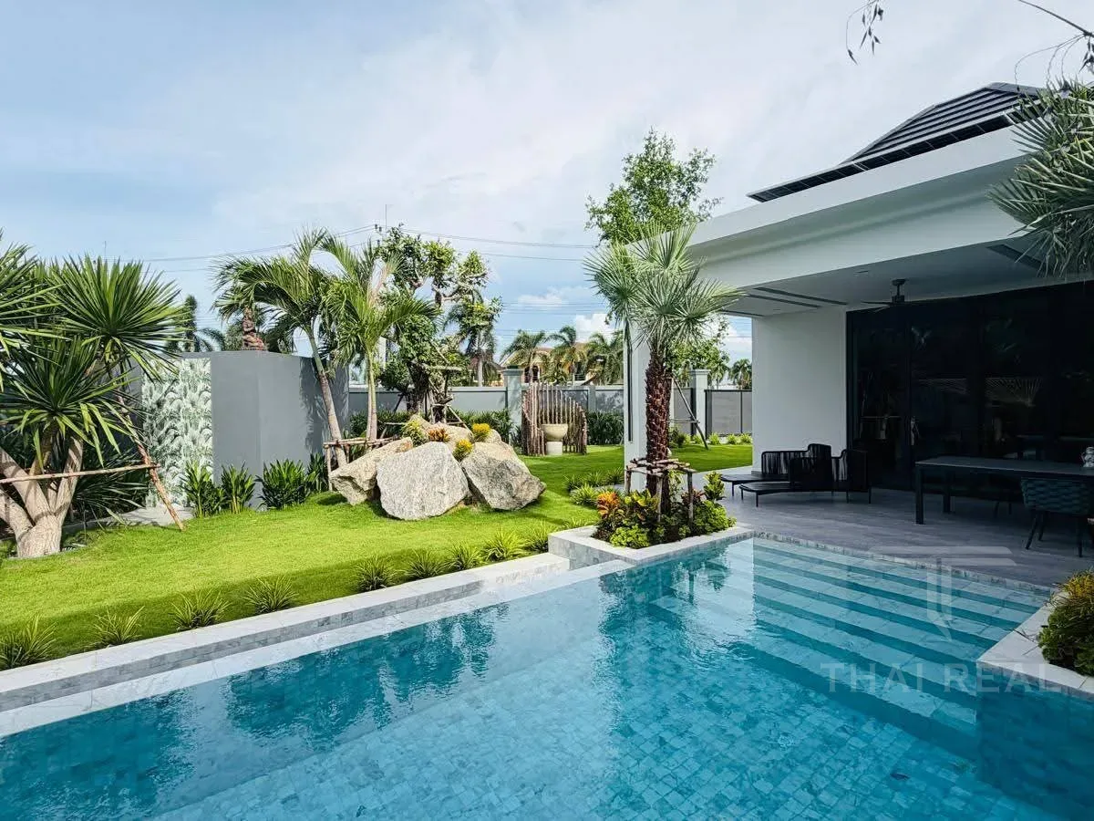 Brand-New Luxury Pool Villa – photo 2
