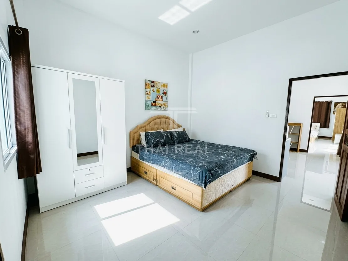 3-Bedroom Pet-Friendly Pool Villa – photo 13